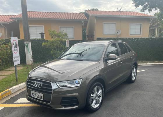 AUDI Q3 1.4 TFSI AMBIENTE FLEX 4P S TRONIC